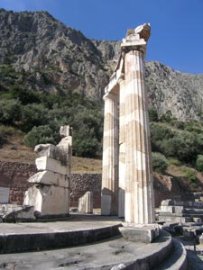 Delphic temple