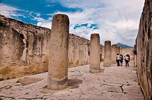 Mitla columns